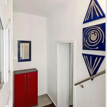 Apartmán 2-zimmer City Mit Eigenem Eingang *